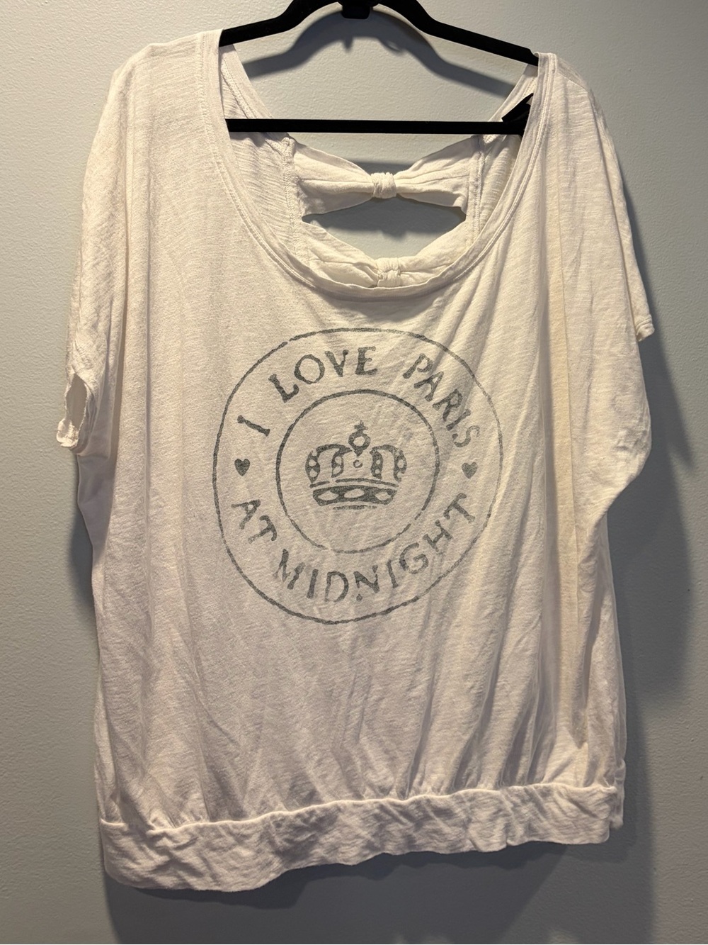 Torrid 2(2X) I Love Paris At Midnight" bow-back graphic tee